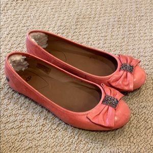 UGG flats size 6 with back furr